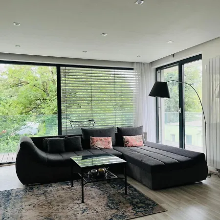 Lovely For 6guest Forest Park 10minutes From Center 公寓 布拉迪斯拉发