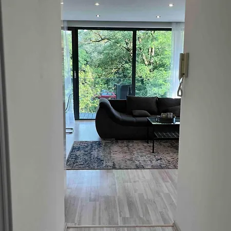 Lovely For 6guest Forest Park 10minutes From Center Apartment *