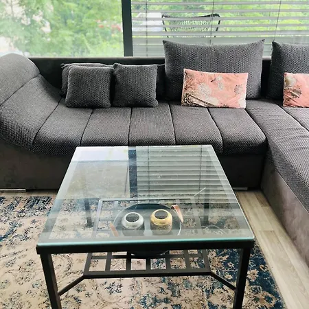 아파트 Lovely For 6guest Forest Park 10minutes From Center 브라티슬라바