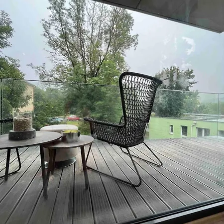 Lovely For 6guest Forest Park 10minutes From Center Apartment