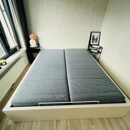 Apartment Lovely For 6guest Forest Park 10minutes From Center