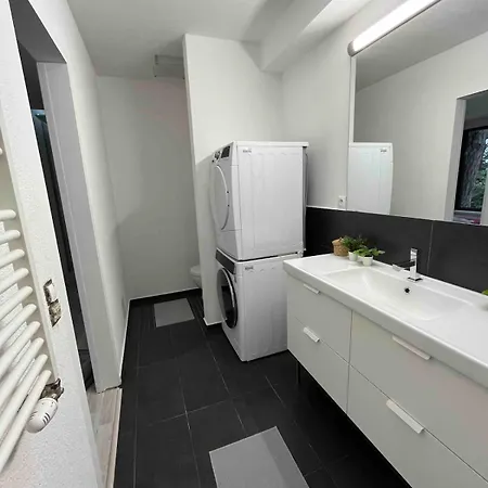 Lovely For 6guest Forest Park 10minutes From Center Apartment *